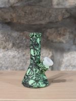 Mini Bong em Silicone - Glow Skull