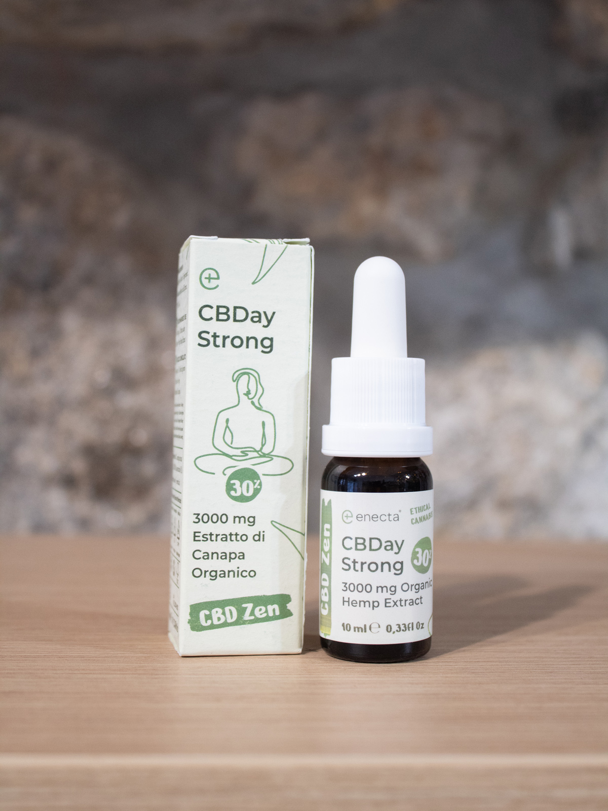 Óleo de Cânhamo CBD 3000 mg (30%) CBDay Strong (10ml) - enecta